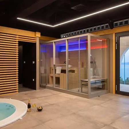 Βίλα Wind Rose Wellness Villas, Maestral *