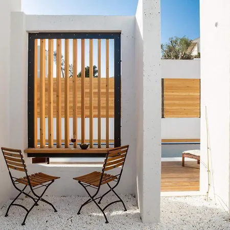 Wind Rose Wellness Villas, Maestral