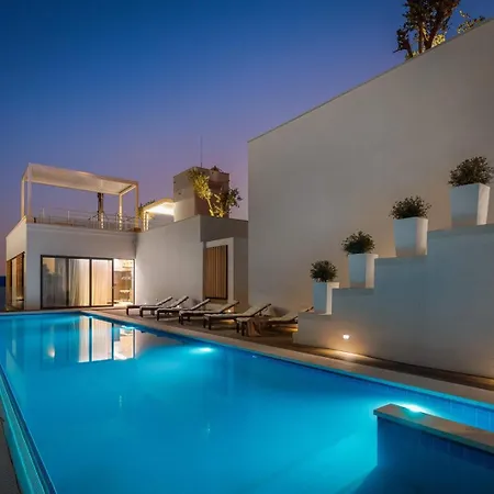 Βίλα Wind Rose Wellness Villas, Maestral *